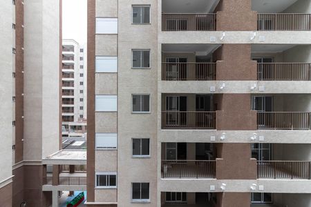 Apartamento à venda com 59m², 2 quartos e 1 vaga Apartamento à venda com 59m², 2 quartos e 1 vagaVaranda da Sala - Vista