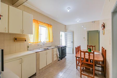 Casa à venda com 175m², 4 quartos e 2 vagasCozinha