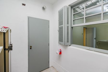 Casa à venda com 175m², 4 quartos e 2 vagasDespensa