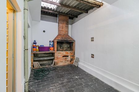Casa à venda com 175m², 4 quartos e 2 vagasÁrea externa