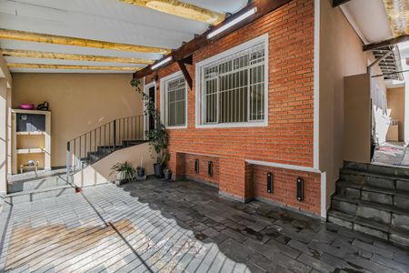 Casa à venda com 175m², 4 quartos e 2 vagasGaragem