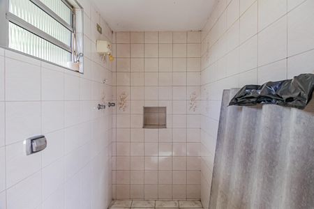 Casa à venda com 175m², 4 quartos e 2 vagasBanheiro de serviço