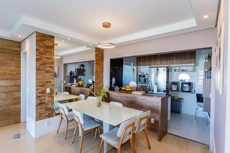 Apartamento à venda com 85m², 2 quartos e 1 vagaSala e varanda extendida