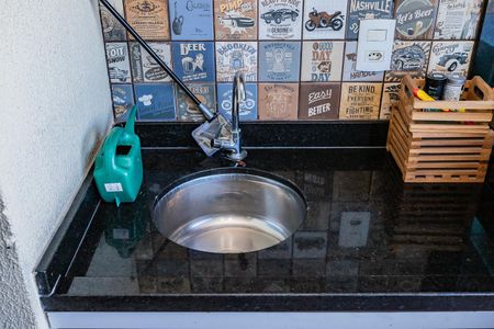 Apartamento à venda com 85m², 2 quartos e 1 vagaSala e varanda extendida