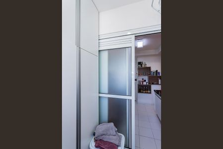 Apartamento à venda com 85m², 2 quartos e 1 vagaÁrea de Serviço