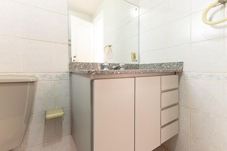 Apartamento para alugar com 200m², 3 quartos e 2 vagasBanheiro da Suíte 2