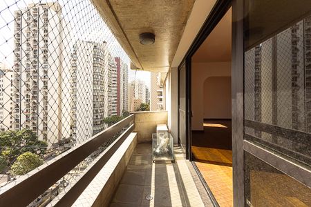 Apartamento para alugar com 200m², 3 quartos e 2 vagasVaranda