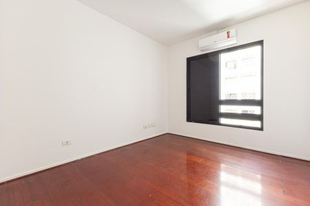 Apartamento para alugar com 200m², 3 quartos e 2 vagasSuíte 3