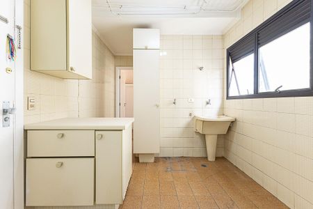 Apartamento para alugar com 200m², 3 quartos e 2 vagasÁrea de Serviço