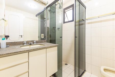 Apartamento para alugar com 200m², 3 quartos e 2 vagasBanheiro da Suíte 3