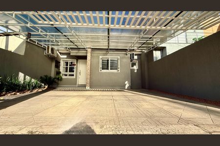 Casa à venda com 3 quartos, 82m² em Mato Grande, Canoas