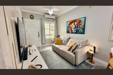 Sala de casa à venda com 3 quartos, 82m² em Mato Grande, Canoas