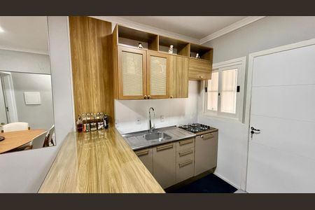 Cozinha de casa à venda com 3 quartos, 82m² em Mato Grande, Canoas