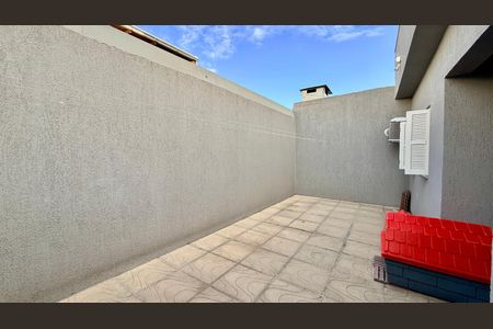 Casa à venda com 3 quartos, 82m² em Mato Grande, Canoas