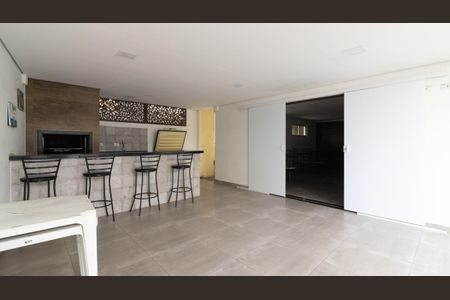 Apartamento para alugar com 57m², 2 quartos e 1 vaga Apartamento para alugar com 57m², 2 quartos e 1 vagaÁrea comum - Churrasqueira