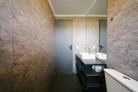 Apartamento para alugar com 57m², 2 quartos e 1 vaga Apartamento para alugar com 57m², 2 quartos e 1 vagaBanheiro