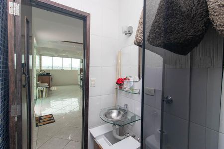 Apartamento para alugar com 150m², 3 quartos e 2 vagas Apartamento para alugar com 150m², 3 quartos e 2 vagasBanheiro da Área gourmet