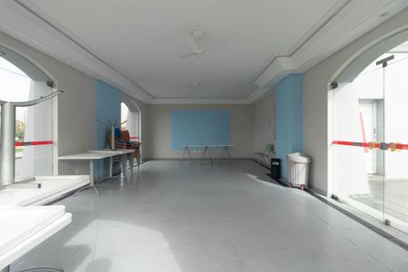 Apartamento para alugar com 150m², 3 quartos e 2 vagas Apartamento para alugar com 150m², 3 quartos e 2 vagasÁrea comum - Salão de festas