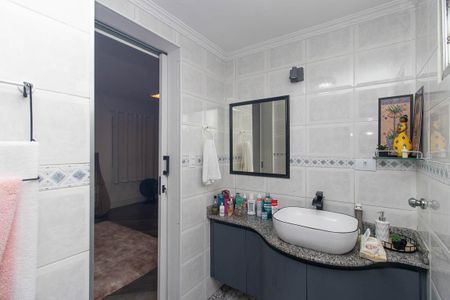 Banheiro da Suíte de apartamento para alugar com 3 quartos, 150m² em Jardim Japao, São Paulo