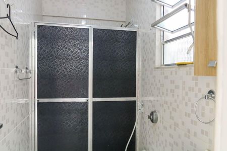 Apartamento para alugar com 45m², 1 quarto e 1 vaga Apartamento para alugar com 45m², 1 quarto e 1 vagaBanheiro