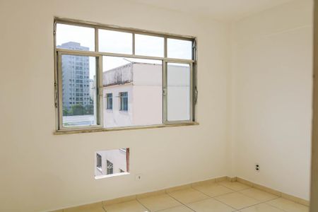 Quarto  de apartamento para alugar com 1 quarto, 45m² em Cachambi, Rio de Janeiro