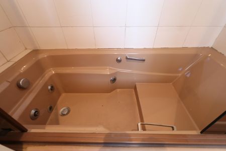 Apartamento à venda com 171m², 4 quartos e 4 vagasBanheiro da Suíte