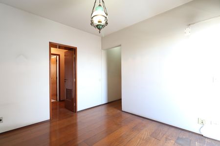 Apartamento à venda com 171m², 4 quartos e 4 vagasSuite 