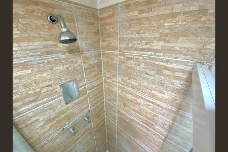 Apartamento para alugar com 50m², 2 quartos e 1 vaga Apartamento para alugar com 50m², 2 quartos e 1 vagaBanheiro 1