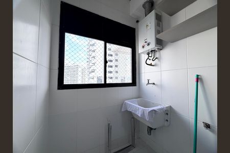 Apartamento à venda com 75m², 2 quartos e 1 vagaÁrea de Serviço