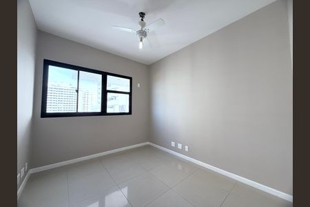 Apartamento à venda com 75m², 2 quartos e 1 vagaQuarto