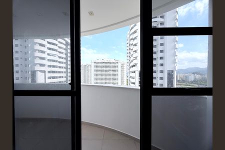 Varanda de apartamento à venda com 2 quartos, 75m² em Barra da Tijuca, Rio de Janeiro