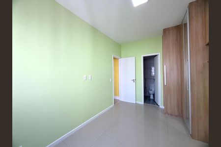 Apartamento à venda com 75m², 2 quartos e 1 vagaSuíte