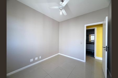 Apartamento à venda com 75m², 2 quartos e 1 vagaQuarto