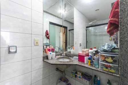 Apartamento para alugar com 55m², 2 quartos e 1 vagaBanheiro Suíte