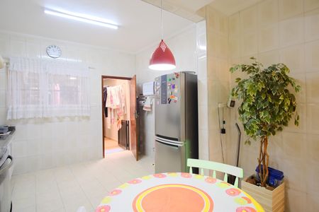 Casa à venda com 216m², 3 quartos e 1 vagaCozinha