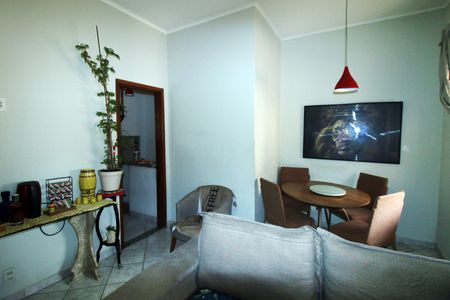 Sala de casa à venda com 2 quartos, 80m² em Vila da Penha, Rio de Janeiro