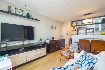 Apartamento à venda com 77m², 3 quartos e 1 vaga Apartamento à venda com 77m², 3 quartos e 1 vagaSala