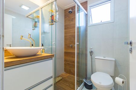 Apartamento à venda com 77m², 3 quartos e 1 vaga Apartamento à venda com 77m², 3 quartos e 1 vagaBanheiro - Suíte