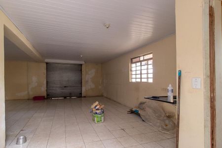 Casa à venda com 803m², 2 quartos e 1 vagaÁrea comum