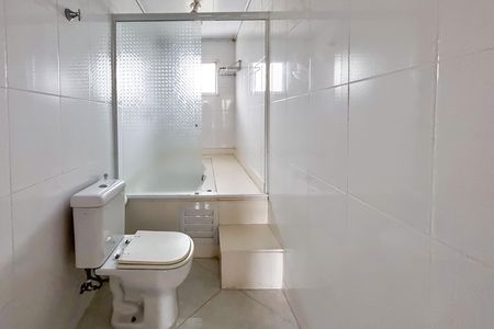 Casa de condomínio à venda com 170m², 3 quartos e 3 vagas