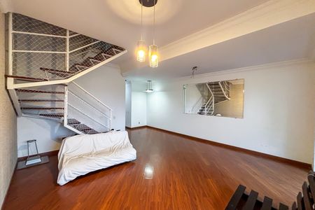 Casa de condomínio à venda com 170m², 3 quartos e 3 vagas