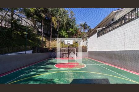 Casa de condomínio à venda com 170m², 3 quartos e 3 vagas