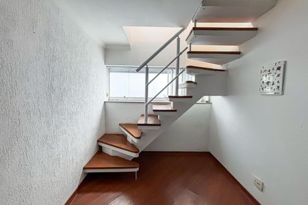 Casa de condomínio à venda com 170m², 3 quartos e 3 vagas