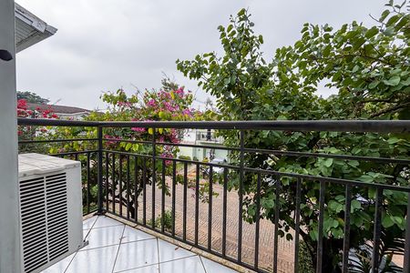 Casa de condomínio à venda com 170m², 3 quartos e 3 vagas
