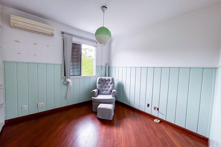 Casa de condomínio à venda com 170m², 3 quartos e 3 vagas