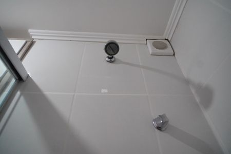 Apartamento à venda com 72m², 3 quartos e 1 vagaBanheiro suíte 