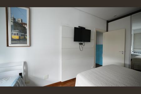 Apartamento à venda com 176m², 3 quartos e 2 vagasQuarto 3