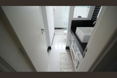 Apartamento à venda com 176m², 3 quartos e 2 vagasBanheiro Social