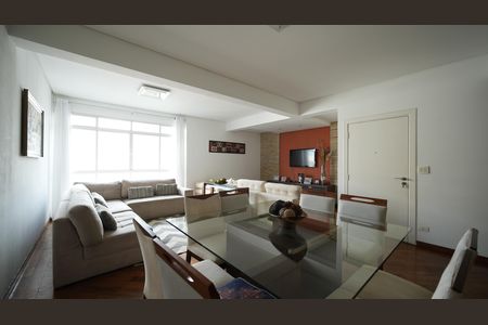 Sala de apartamento à venda com 3 quartos, 176m² em Vila Bastos, Santo André