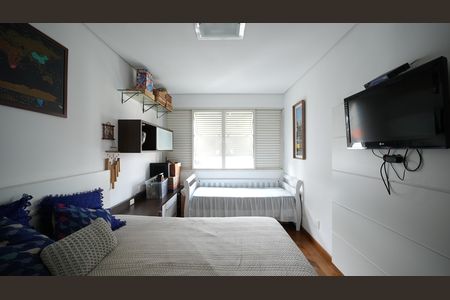 Apartamento à venda com 176m², 3 quartos e 2 vagasQuarto 3